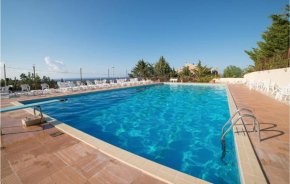 Amazing home in Trabia with Outdoor swimming pool, WiFi and 3 Bedrooms, Trabia